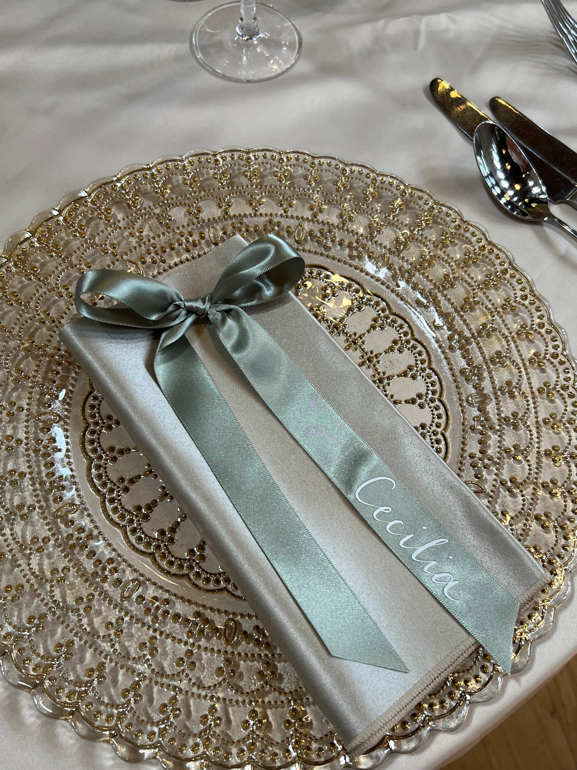 Green personalised satin ribbon place setting