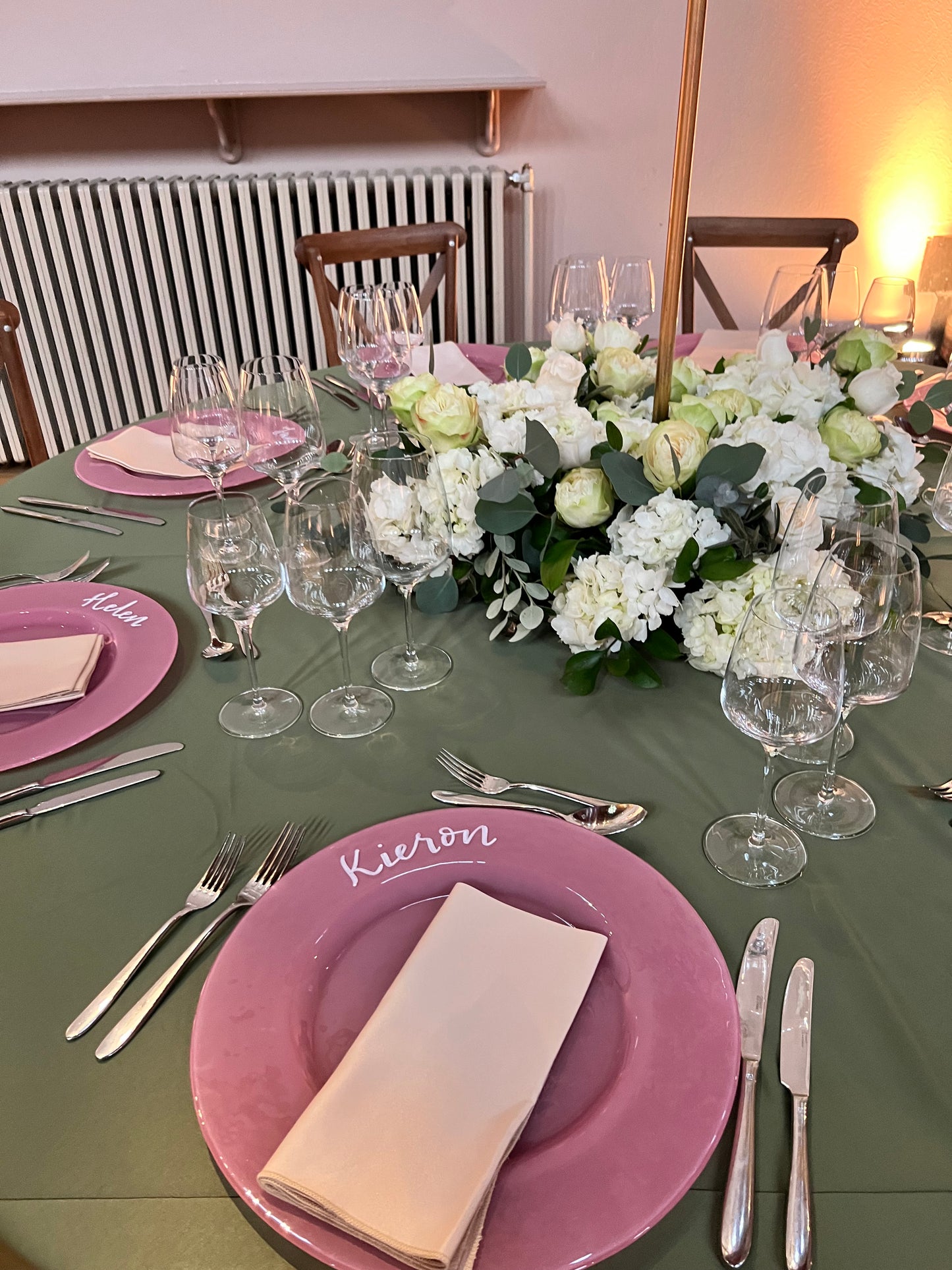 Handwritten Name on Charger Plate