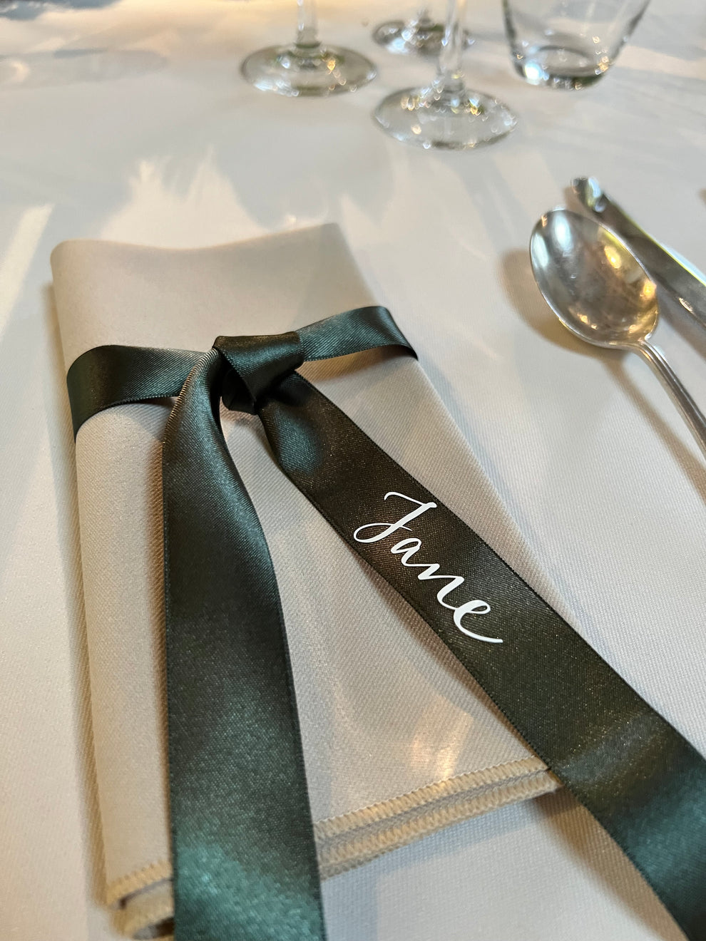 Personalised Ribbon Guest Names – MagentaInkCalligraphy